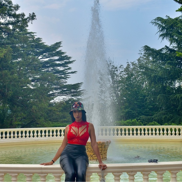 Red bustier top size small - Picture 7 of 9